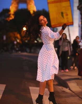 Escort babe Vika in Beirut