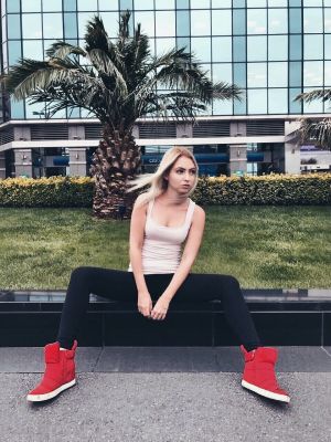 Anal escort : a Beirut girl Ella for butt sex, price from LBP 500