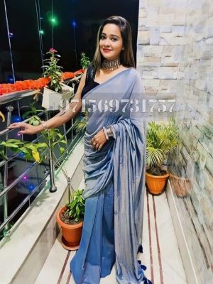 Janine - 29 year-old milf escort in lebanon