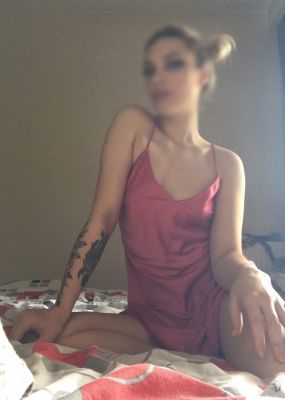 Photos of hooker Fleur on one of the best escort websites sexobeirut.com