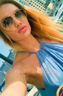 Top class woman will meet a generous man for LBP 500