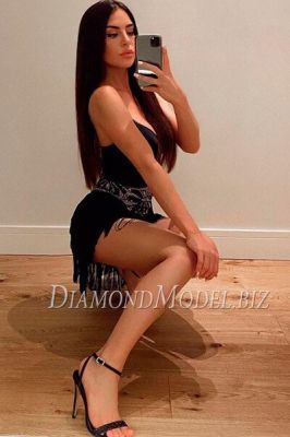 Independent asian escort in Beirut: Gray available 24 7