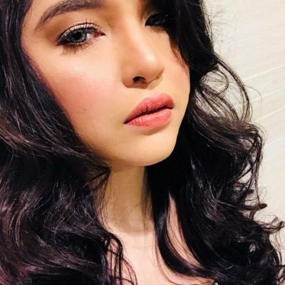 Dating services from Lara available 24 7