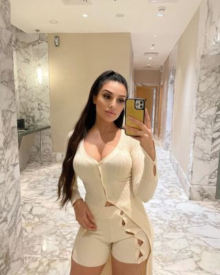 Beirut escort for incall services on sexobeirut.com available around the clock