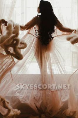 Escort girl for anal sex — from LBP 400 per hour