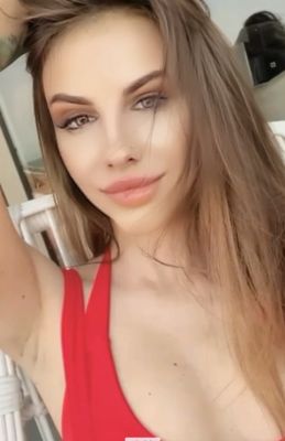 One of the kinkiest eastern escorts - Hana will make a blowjob for LBP 250