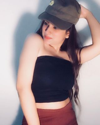 See profile of a cute girl  - a lesbian Astra, 24 y.o