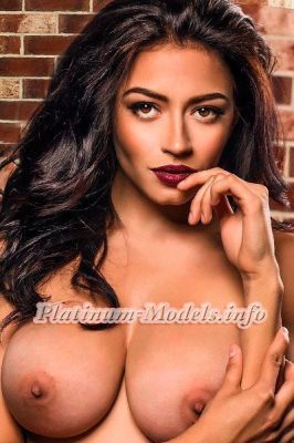 Makayla, phone. +961763330974