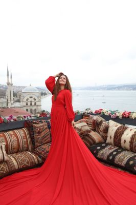 Indian escort Justice wants to meet tonight