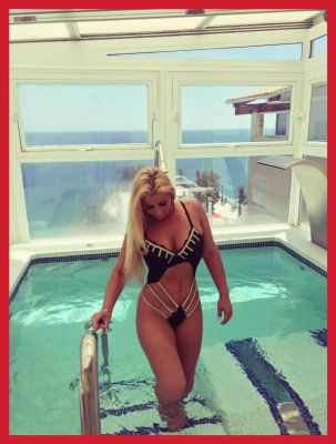 Lesbian escort in Beirut for a kinky date: +961388041400 