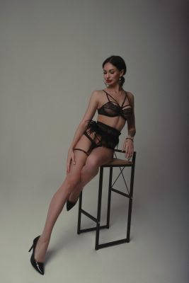 hooker Mimi (Beirut)