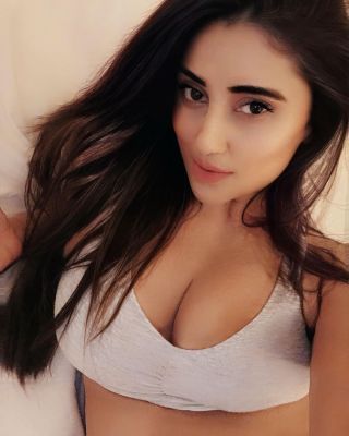 Any secret desires with a fetish escort Vera: from LBP 250/hr