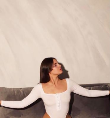 Romani girl (68 kg; 171 cm) wants sex