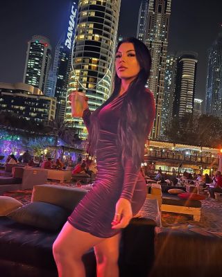 All sex services from stunning 23 y.o. Pearl