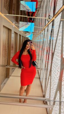 call girl Pearl, from Beirut