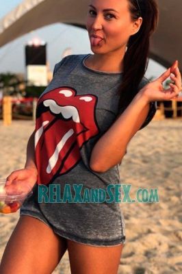 One of the kinkiest eastern escorts - Sonia will make a blowjob for LBP 500