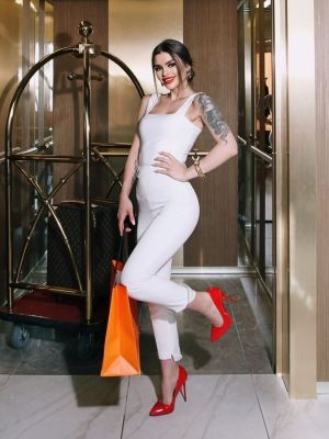 Valentia escorts Beirut citizens and guests for LBP 250/hr