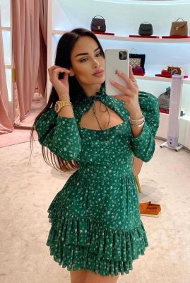 Beautiful girl Yolanda from escort agency in lebanon