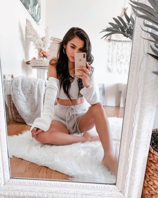 Girl escort service in Beirut from Jacquelin