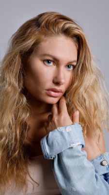 Female escort in lebanon sucks for LBP 250