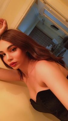 Hot babe in Beirut: Kailey wants to share her passion with you