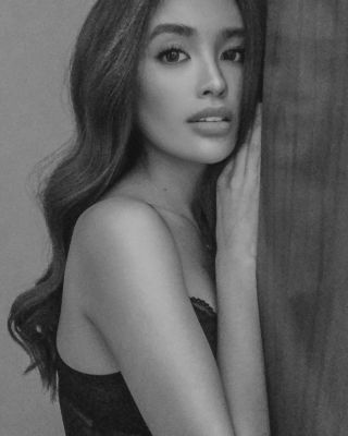 One of the kinkiest eastern escorts - Sloan will make a blowjob for LBP 400