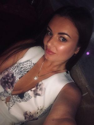 Beirut prostitute Ariella will see you for LBP 400/hr