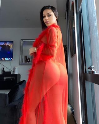 Escort girl Cara (Beirut, 26 y.o)