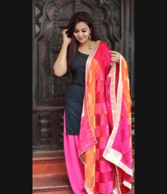 Beautiful escort model Kaitlyn: weight 61 kg, height 166 cm