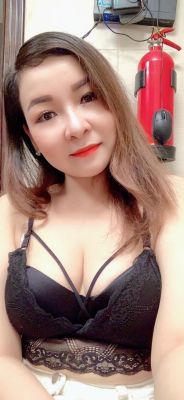 Sweet Beirut black slut (weight: 79 kg, height 179 cm)