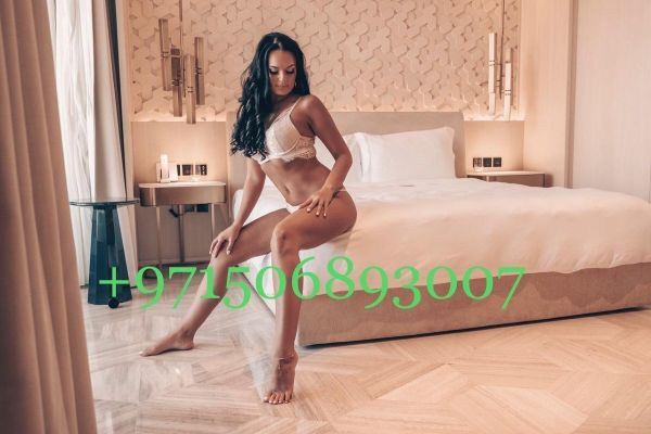 Tristan, Beirut busty escort with big tits on sexobeirut.com