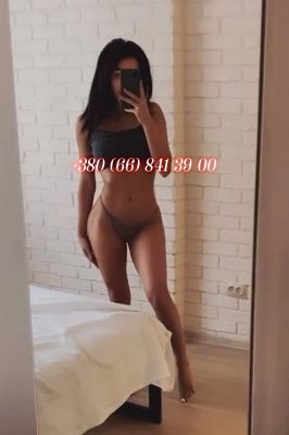 24 hour escort Jessie in Beirut is waiting for a call