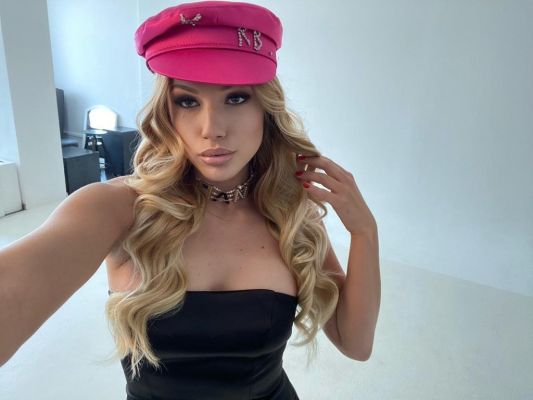 Dating services from stunning 24 y.o. Taylor