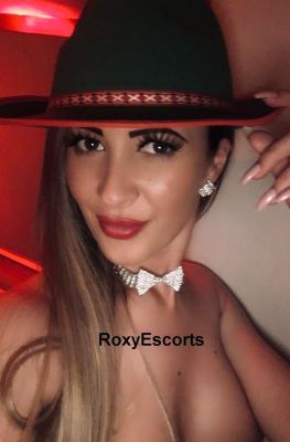 Lithuanian woman in Beirut at your service 24 7, call +961789571834