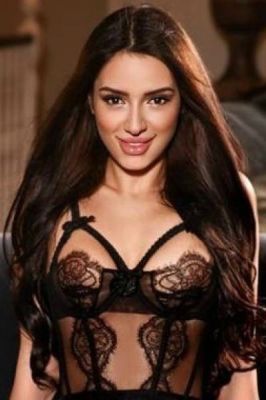 Book escort top class online, call +961811434842