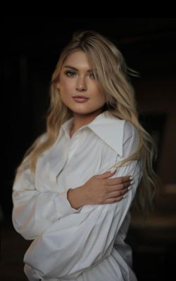 adult massage Essie (Beirut)