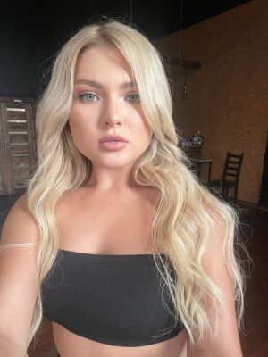 picture Essie (independent)