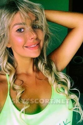 Girls for massage and sex in Beirut — Monica, 32 age