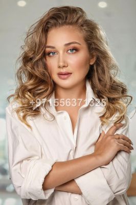 independent Evelyn (Beirut)