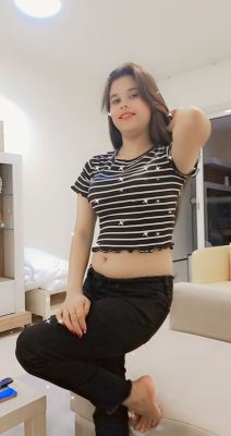 Photos of hooker Rihanna in sexy escort ads on sexobeirut.com