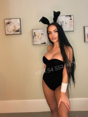 Pretty Suzanne for escort adult entertainment in Beirut