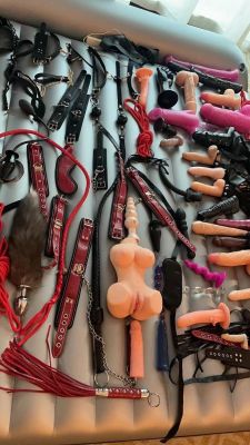 Beirut prostitute Yesenia will see you for LBP 250/hr