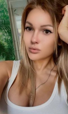 Book Bailey on escort classifieds