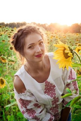 Jennifer, 30 y.o.: escort and massage in Beirut