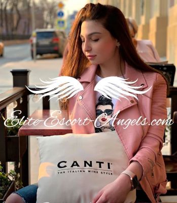 Busty Beirut escort Alexis, 30 y.o.