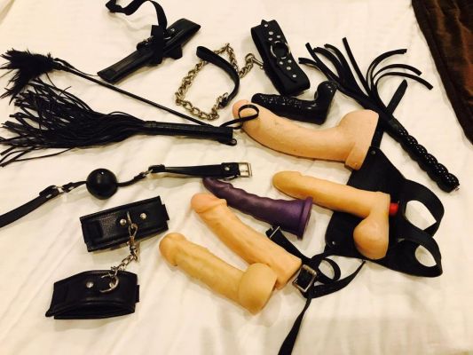 BDSM dating with mistress escort Rae