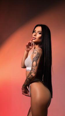 Intimate dating with Beirut escort girl, call +961708408120