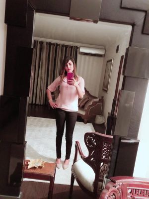 Older escorts: Nancy, age: 24. Available 24 7