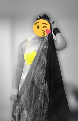 Lots of kissing and cuddling with Beirut asian escort Tori