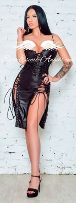 Girl escort service in Beirut from Kaleigh